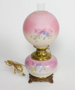 T293: Pink Gone with the wind lamp